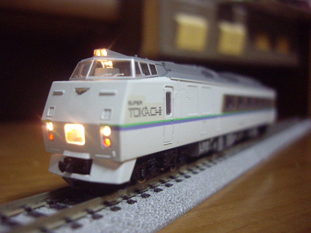 tomix キハ183系 キハ183-20 品番92638バラシ ライト点灯確認済み拍卖