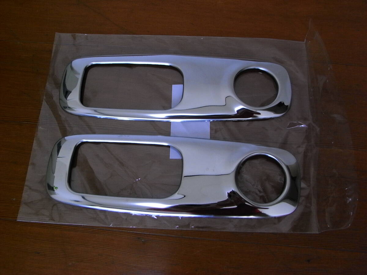 取り外し品: スズキ ワゴンR スマイル: ドア ベゼル 1組拍卖