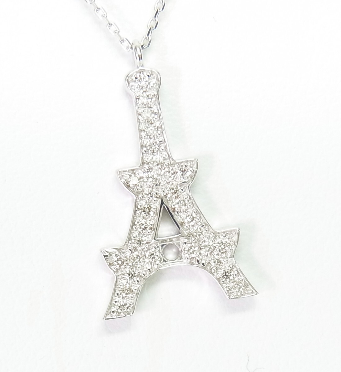 フランス パリのエッフェル塔 天然ダイヤモンド 18金ホワイトペンダントネックレス 商品動画あり 送料込み拍卖