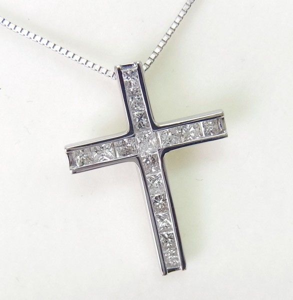 計1.00ct 角型カット天然ダイヤモンド クロス 十字架 18金ホワイト製ペンダントネックレス 卸価格 送料込拍卖