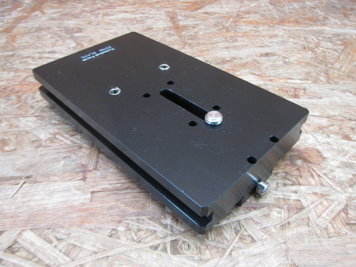 ◎Technical Farm FS700用のプレート(黒)カメラアクセサリー 撮影用機材 周辺機器 現状品◎Z-1926拍卖
