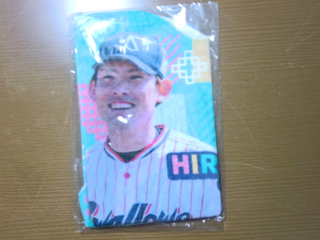 ヤクルト スワローズ 高梨裕稔 ハート型 タオル 未開封品拍卖