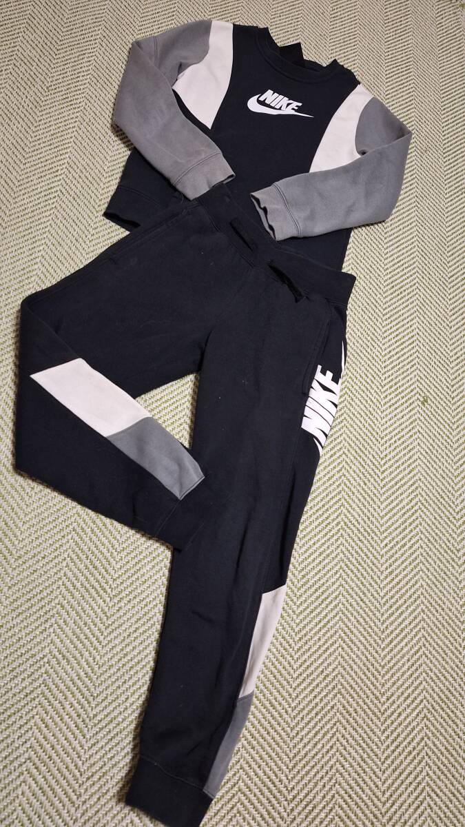 ナイキ トレーナー&パンツ 上下セット 140拍卖