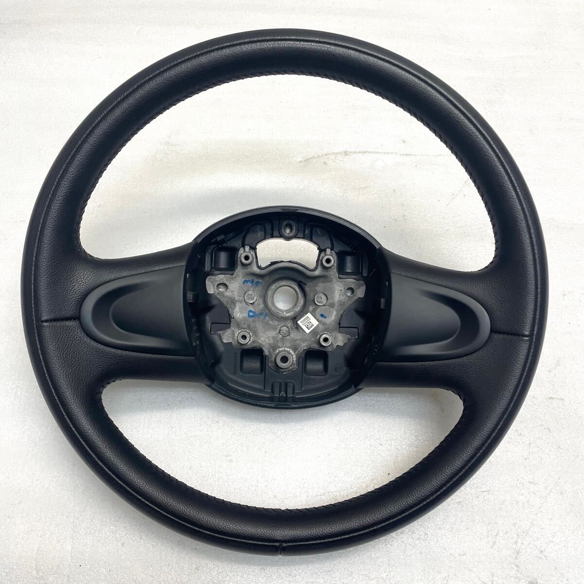 超美品☆BMW☆ミニクーパーS☆純正本革 レザーステアリング.ステアリング☆SV16.SU16.MF16.R55.R57 ☆ブラック拍卖