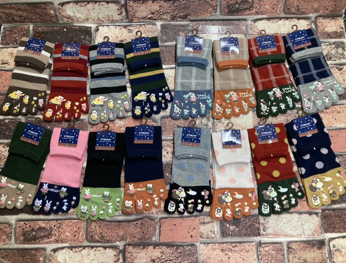 送料無料『画像から2足組』メチャ可愛い指先ラバー付き!【STREAM】5本指 綿混クルー丈ソックス拍卖