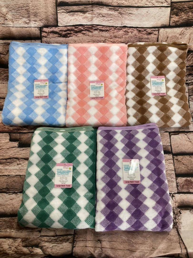 送料無料!『画像から2枚組』ふわふわで吸水性バツグン!超吸水速乾 【大判】マイクロファイバーバスタオル拍卖