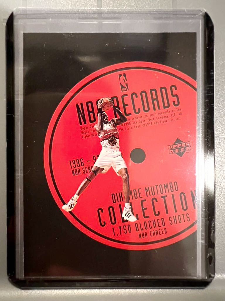 1:690 Insert 1997-98 Upper Deck NBA Records Dikembe Mutombo ディケンベ・ムトンボ バスケ Panini 8×All-star HOF 守備王 Block王拍卖