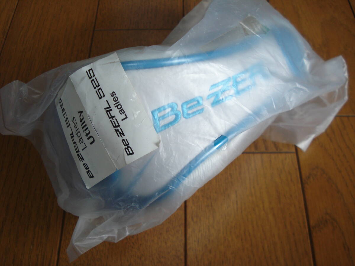 未使用は超貴重!1W用も出品中!HONMA(ホンマ) Be ZEAL 525/535 Ladies(2016~2018) UT用(共用)純正ヘッドカバー 未使用(新品?)売切り!拍卖