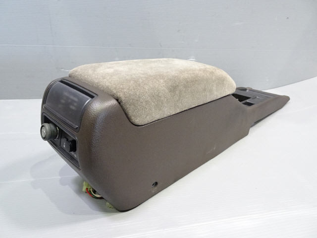 クラウン E-GS131 コンソール ボックス BOX 前期 ロイヤルサルーン ノークレームノーリターン品 1kurudepa拍卖