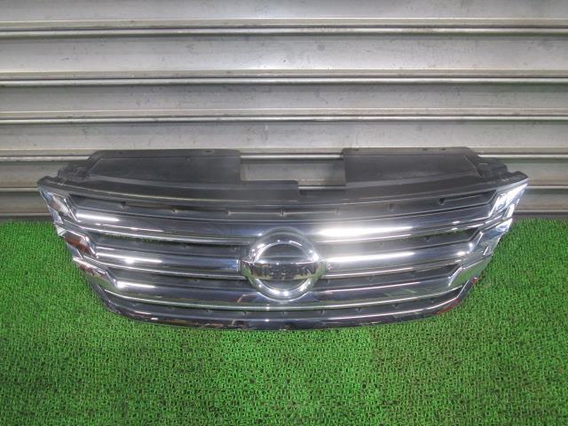 セレナ DAA-HC26 ラジエータグリル 62310-3JY0B 62310-3JY0A メッキ /41837拍卖