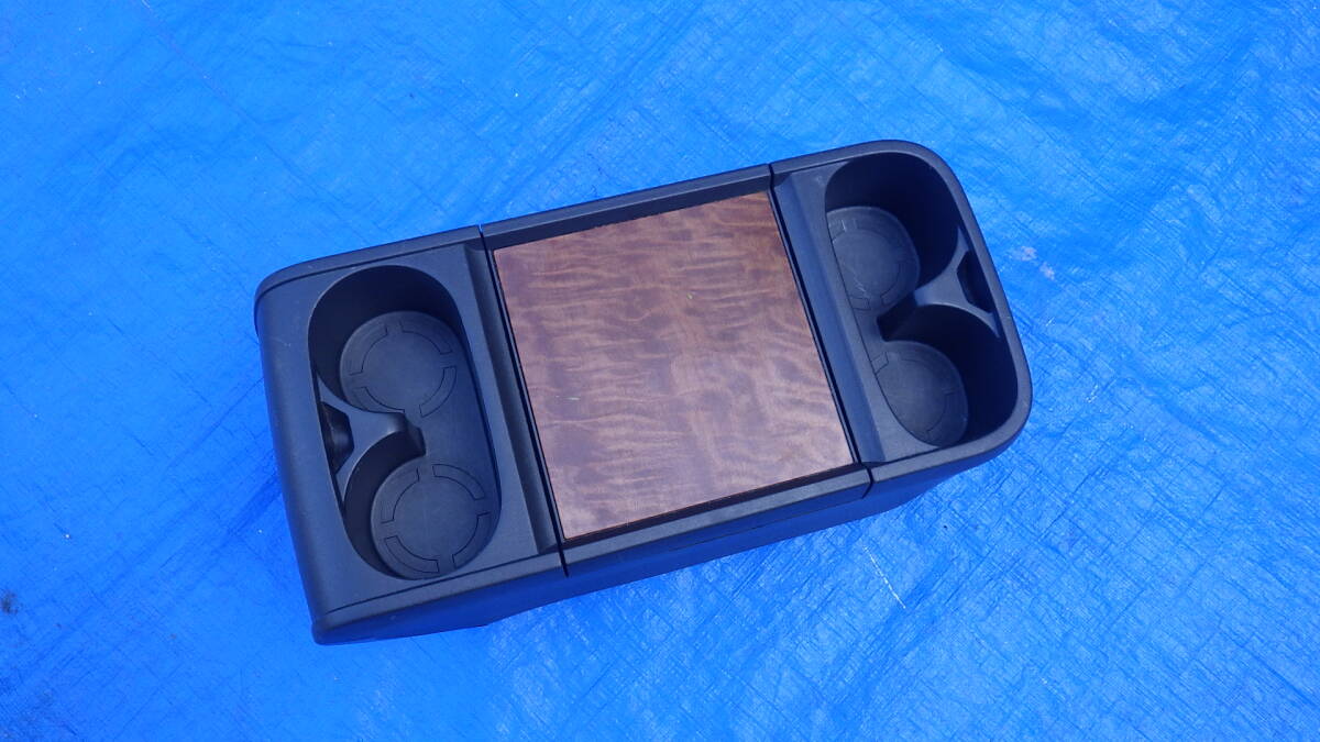 三菱 デリカ D:5 CV5W ローデスト 純正 センターコンソール 小物入れ ドリンクホルダー 木目調 管K1005拍卖