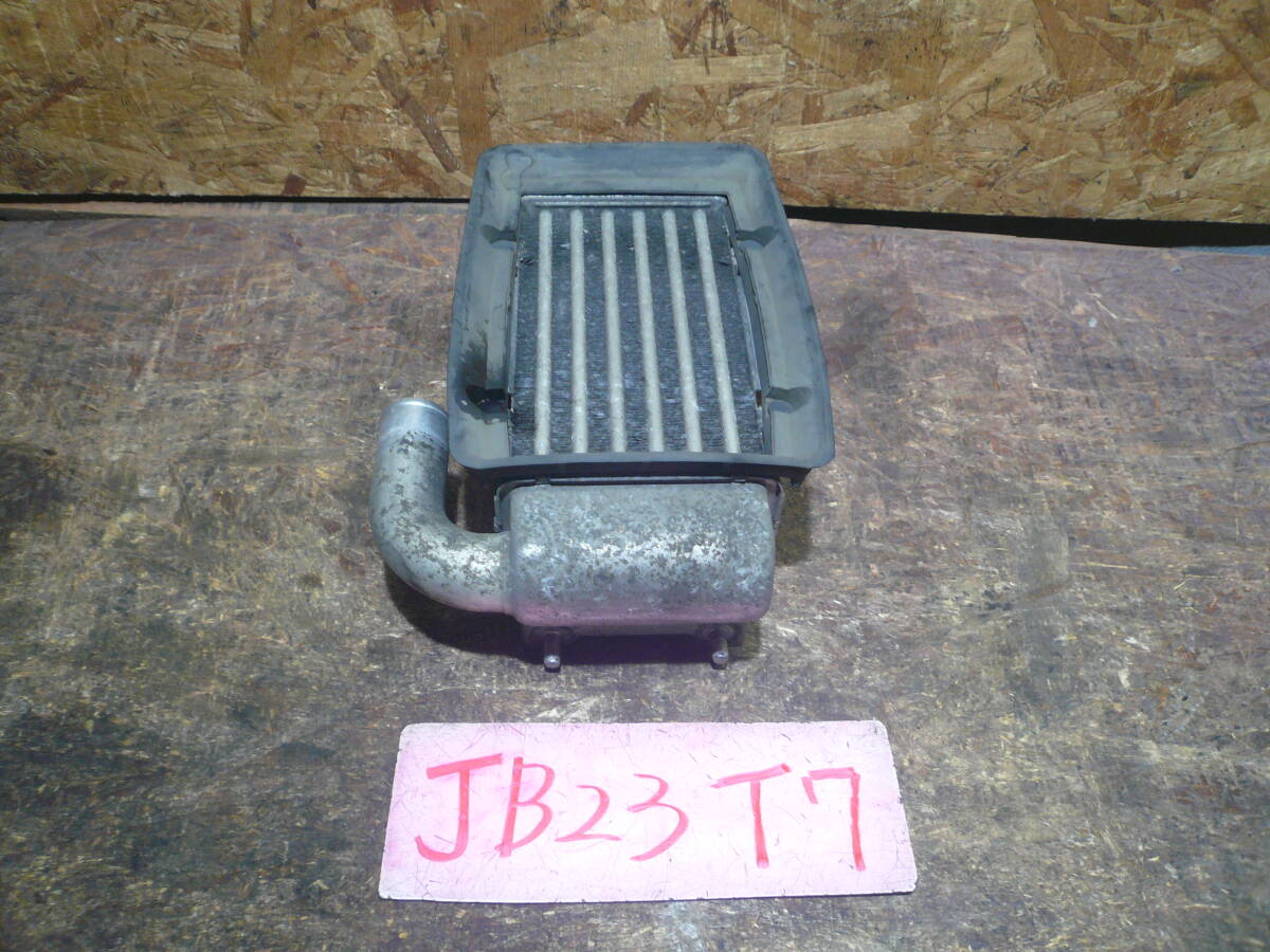 T7 本州送料1200円 ジムニー JB23 インタークーラー拍卖