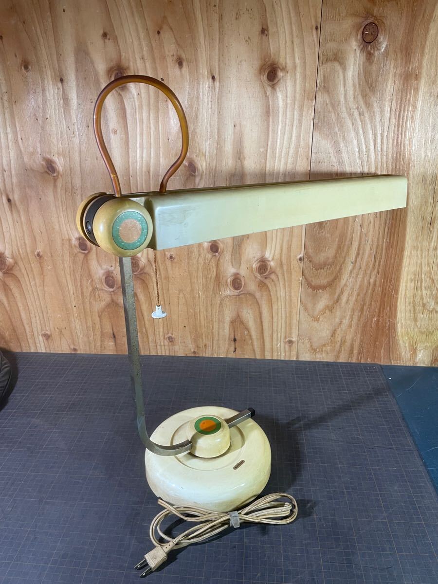 【13630P115】蛍光灯 卓上スタンド ムーンライト FS508WH 日立製作所 卓上照明 卓上ライト デスクライト 昭和レトロポップ ジャンク拍卖