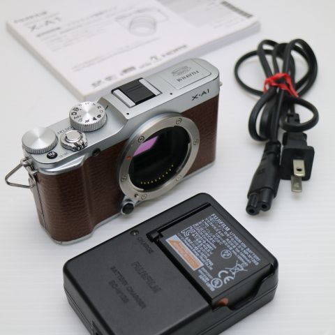 良品中古 FUJIFILM X-A1 ブラウン 即日発送 ミラーレス一眼 FUJIFILM 本体 あすつく 土日祝発送OK拍卖