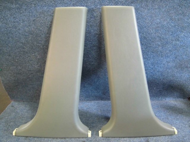 H6/11 セルシオ E-UCF21 内装トリム Bピラ下側カバーパネル 左右 グレー【個人宅名発送不可】前期拍卖