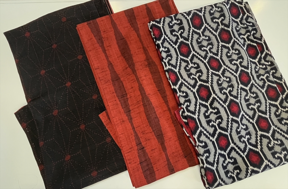 花とら●リサイクル着物 紬2枚 ウール1枚 3枚まとめて 麻の葉 立涌 亀甲風 リメイク 素材 240910拍卖