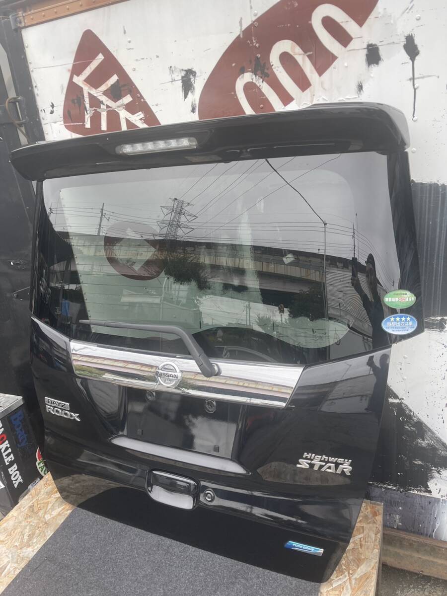 直接引取限定 日産・デイズルークス DBA-B21A リアゲート G139拍卖