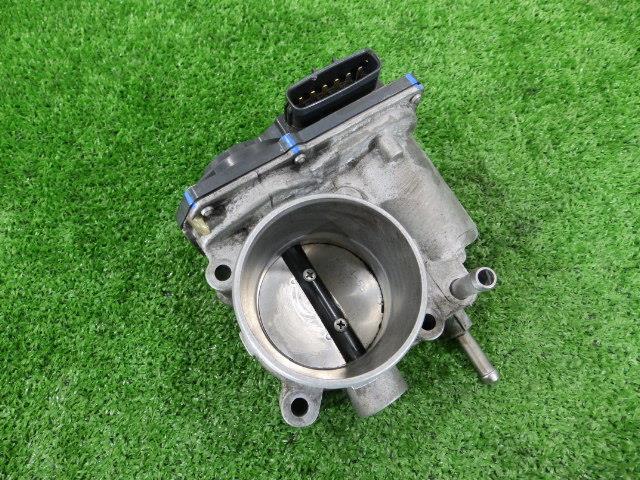 ノア DBA-ZRR70G ジャンク!! スロットルボディ/スロボ 3ZR-FAE 22030-37050 242226/2130044拍卖