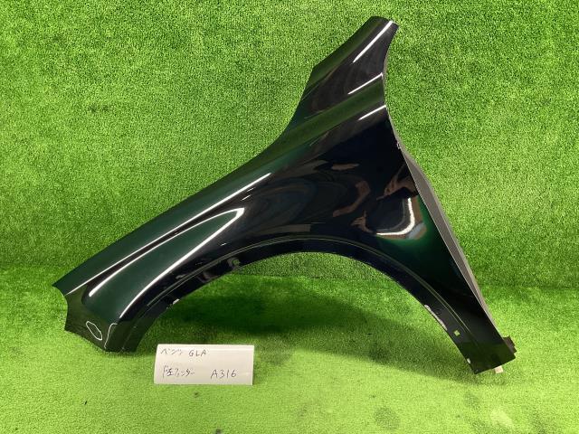 ベンツ GLAクラス DBA-156942 左フェンダー GLA180拍卖