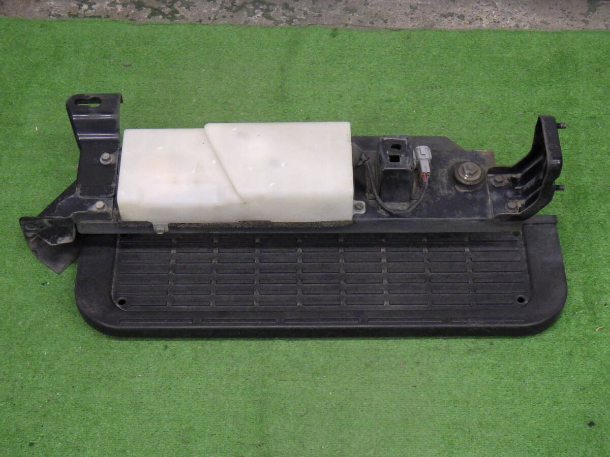 11B】【送料記載】 DA32W エブリィランディ / 左オートステップ 71610-63H00 【408201】拍卖