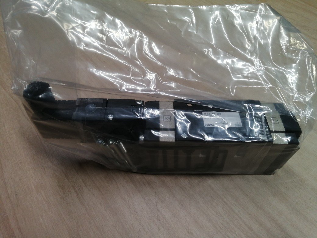 01067 SMC ソレノイドバルブ VFR4140-1DZ拍卖