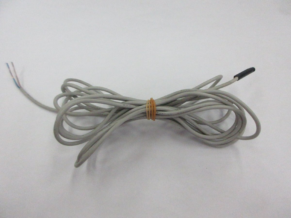 00982 SMC 有接点オートスイッチ 一般(汎用)形/直接取付タイプ 3m D-A93拍卖