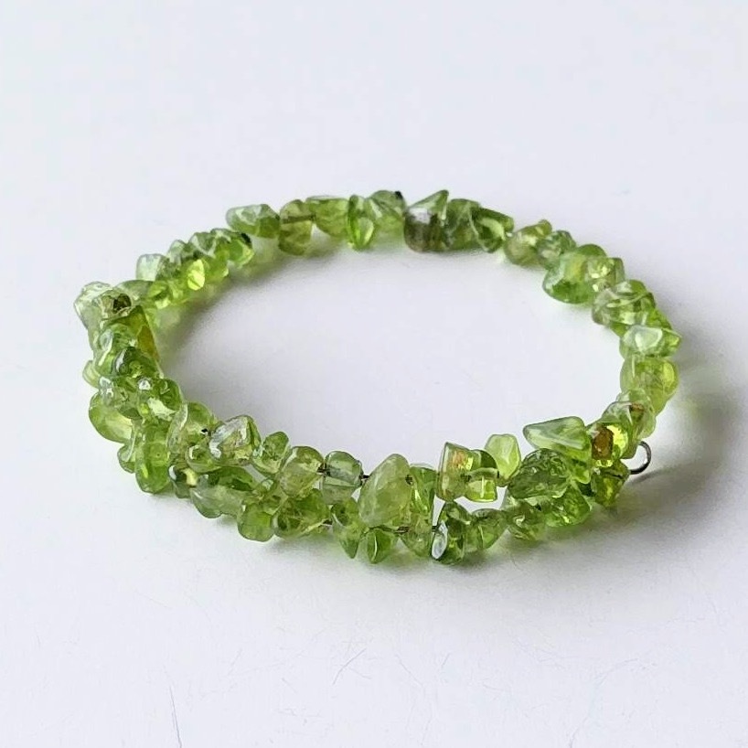 メモリーワイヤーブレスレット ベリドット拍卖