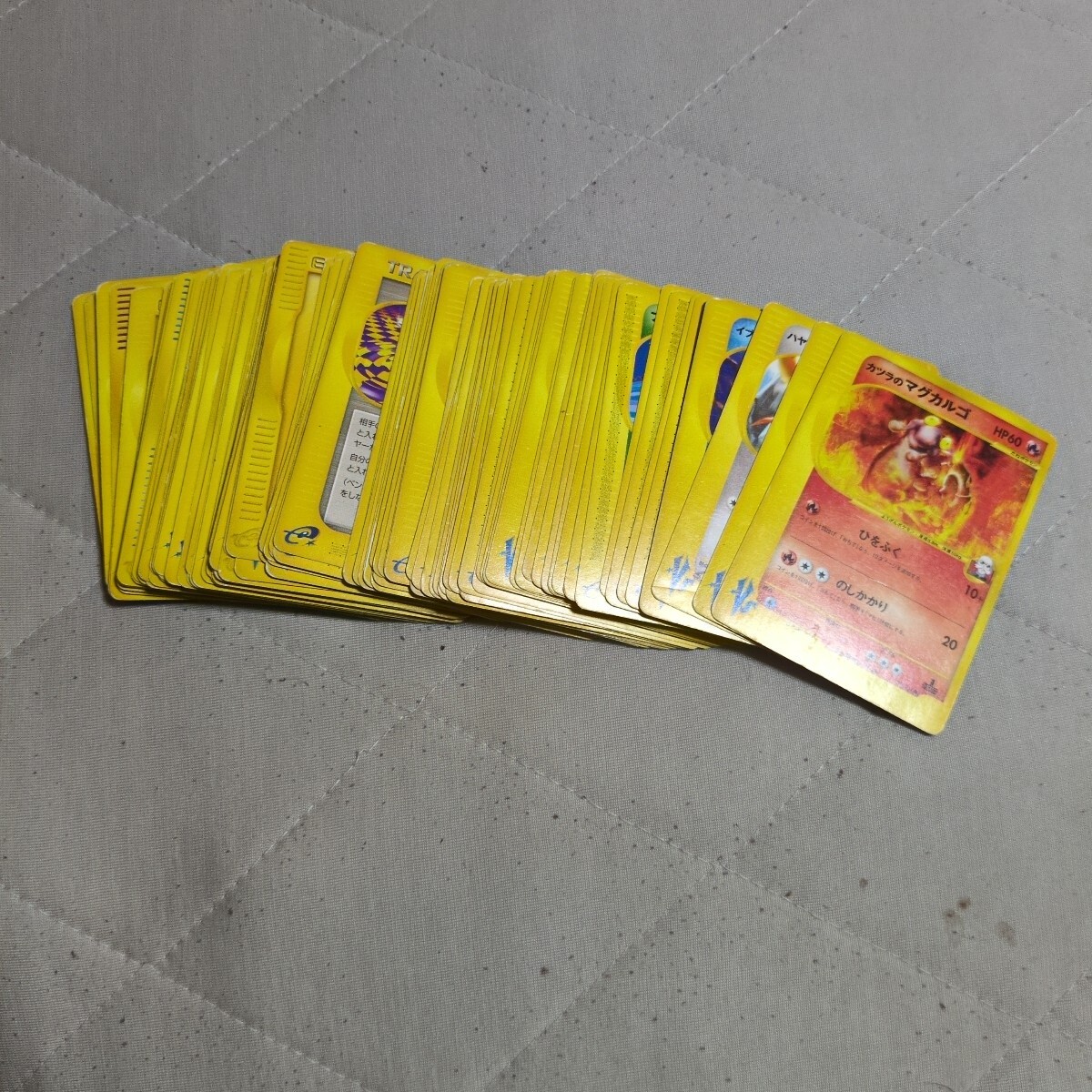 ポケモンカードe ノーマルメイン エネルギー まとめ売り 100枚拍卖