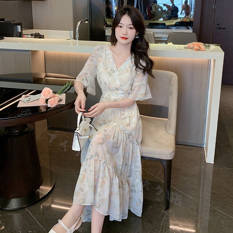 ☆新品半袖ワンピース フリル 切り替え バイカラー スリム 着痩せ 【大きいサイズあり】 sweet系 L オフホワイト拍卖