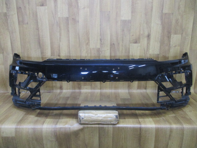 E3/ VW 5N系ティグアン Rライン純正フロントバンパー5NA807221B/5NA 807 221B拍卖
