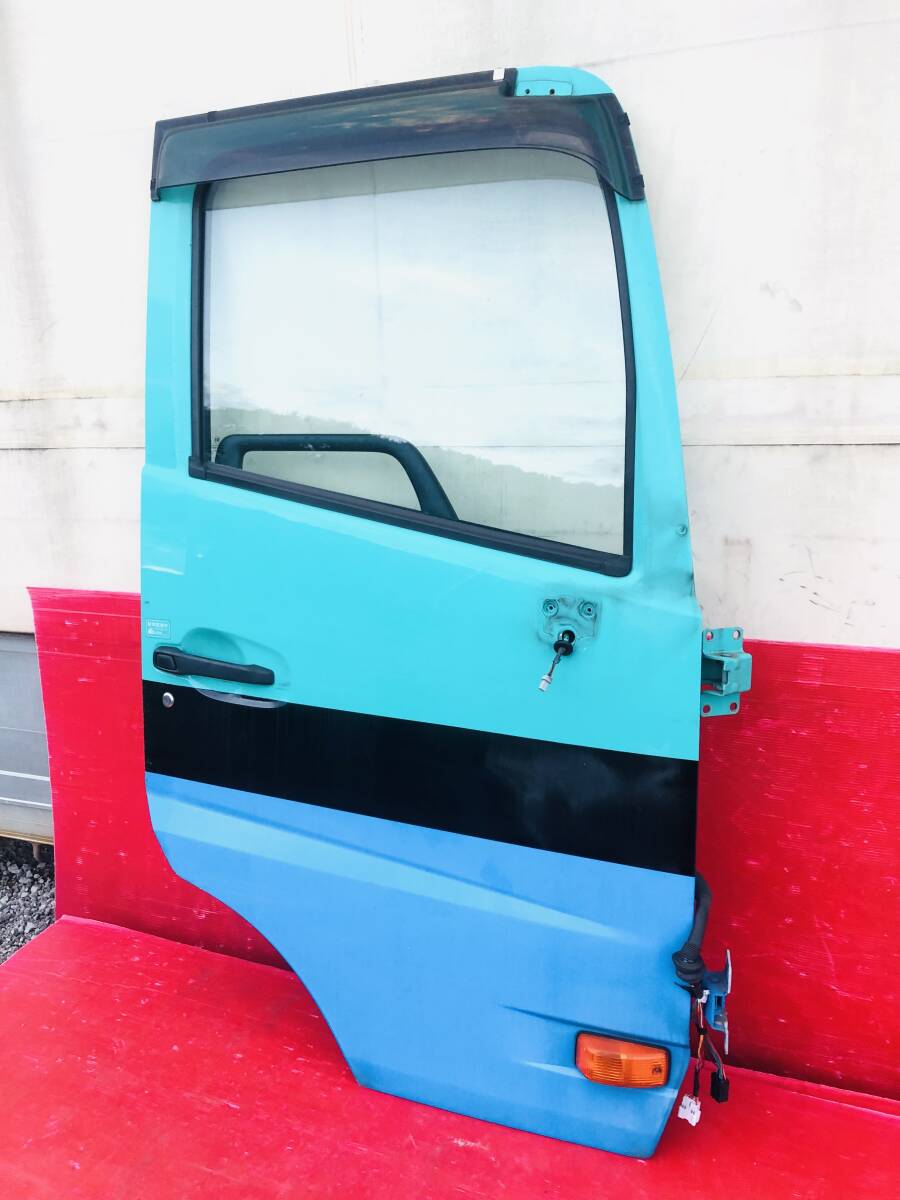 日産 UD クオン トラックス ドア 左側 左 助手席側 Rei2075拍卖