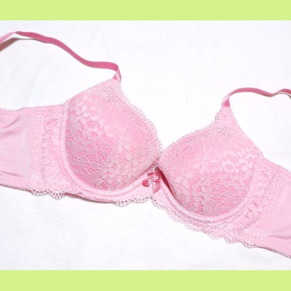 Last 未使用 AA70 脇高ふわふわモールドカップ ケミカルレース ブラジャー ピンク拍卖