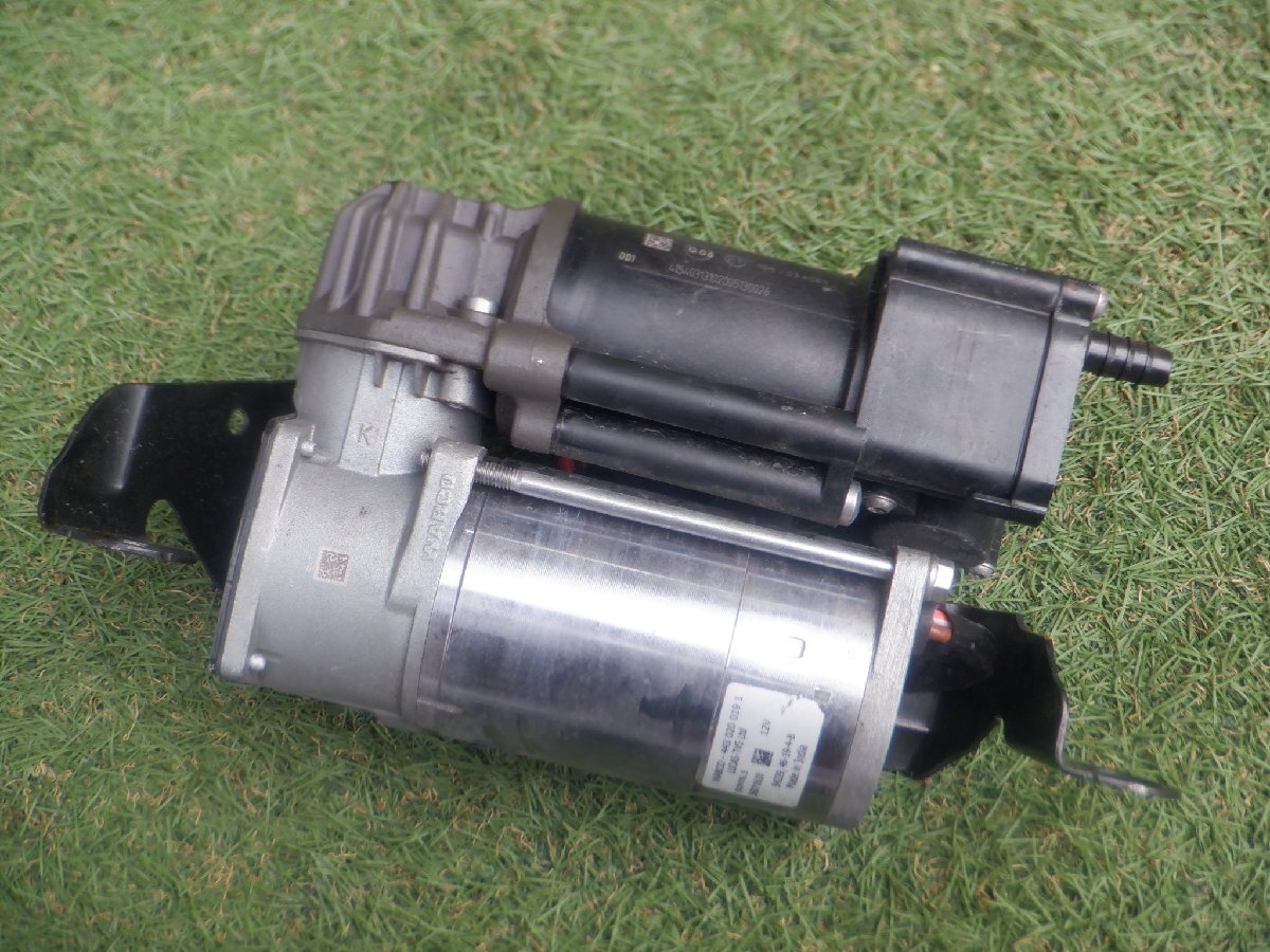 ベンツ純正 W213 Eクラス X253 GLCクラス エアサス コンプレッサー エアサスポンプ A0993200004 m-24-9-767拍卖