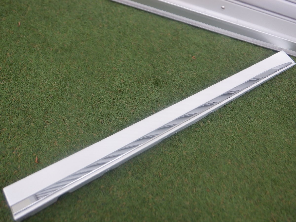 新車外し 純正 TAWH15W LM500H LM エグゼクティブ サイドステップ スカート ドアパネル リア 左側 76916-V2030 ソニッククォーツ085拍卖