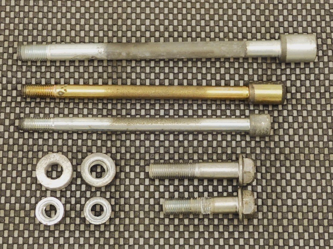 0【評価A】 CBR900RR JH2SC44 実動 純正 エンジン フレーム マウント ハンガー ボルト ネジ ブラケット ステー 等 金具 セット SC44拍卖