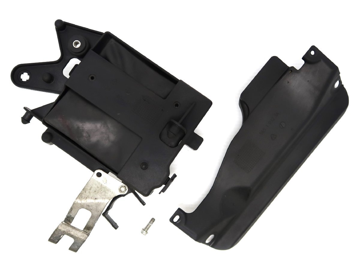 80【評価S】 ドゥカティ ムルティストラーダ 1000S 純正 バッテリー ボックス ケース インナー カバー セット 82914061A 56510321A DUCATI拍卖