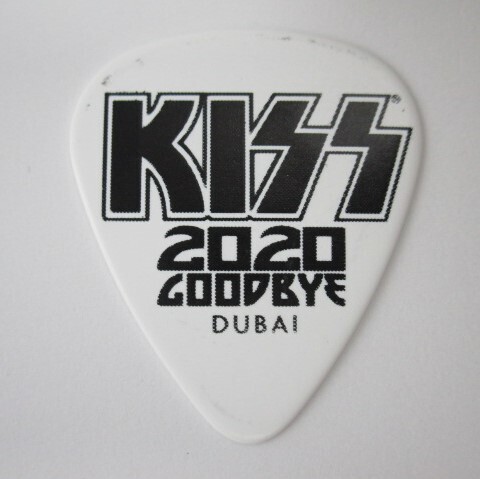 ★キッス KISS トミー・セイヤー Tommy Thayer 2020年12月31日 ドバイ・アトランティス・ザ・パーム End Of The Road ギターピック拍卖