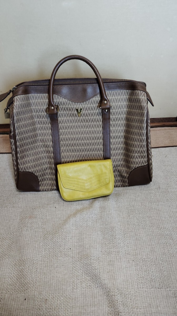 ボストンバッグと 小物入れ拍卖