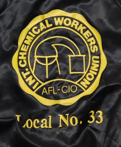 NJ76キングルイKING LOUIEアメリカ古着アメリカ製スタジャン80’S90’Sビンテージ黒系ナイロンジャケットMサテンジャケット/アワードジャケ拍卖