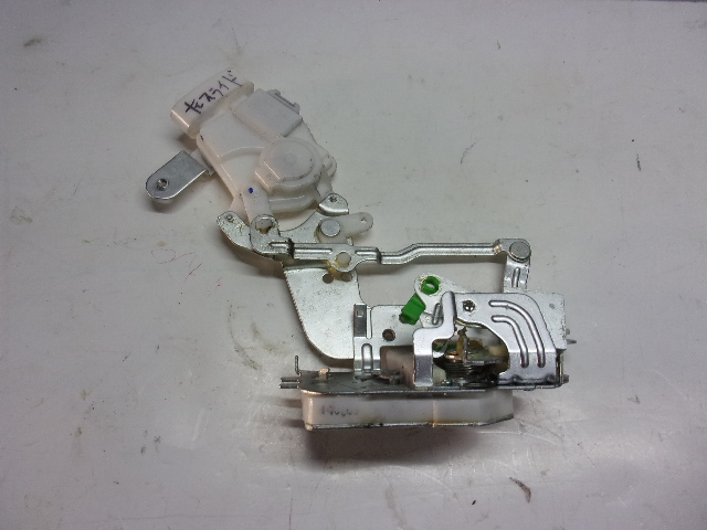 【2660】平成26年式 ハイゼット S321V 2WD AT KFVE S28 シルバー 左後ろドアロック 左リアドアロック 左リヤドアロック 棚A2-61拍卖