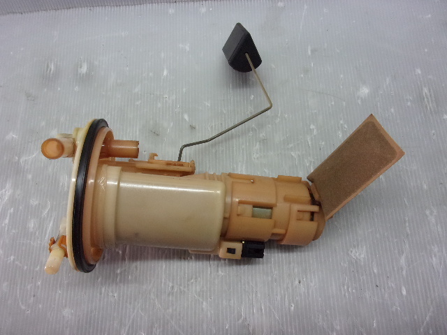 【2653】平成15年式 ムーブ L150S EFVE フューエルポンプ 燃料ポンプ 23210-B2010 01961-0190 デンソー 棚S1-1拍卖