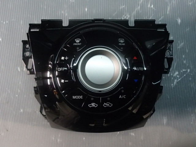 【2628】平成26年式 ノート E12 HR12DD エアコンパネル 275003VS0A E6T04831 3VS0A 棚S3-4拍卖