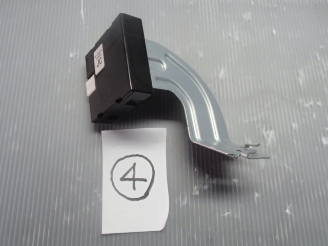 【2628】平成26年式 ノート E12 HR12DD 室内コンピューター (4) WC1J00078 棚S3-4拍卖