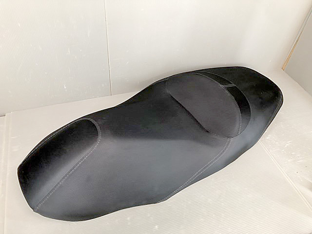 X-MAX (SG42J) 純正 シート B74-F4730-00 (2410DDH0021)拍卖