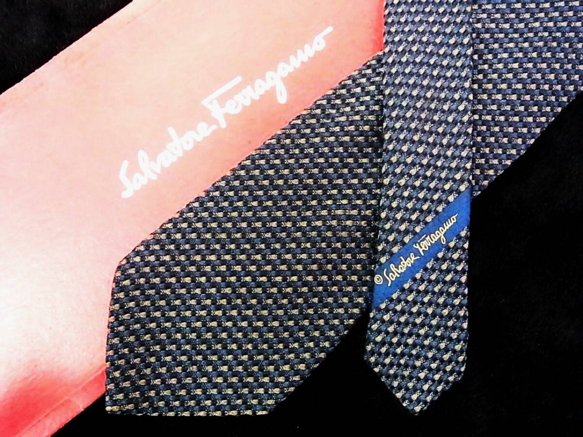 ★*:.*:【美品】WL1006☆【ウール70%・シルク30%】サルヴァトーレ フェラガモ【Salvatore Ferragamo】ネクタイ拍卖
