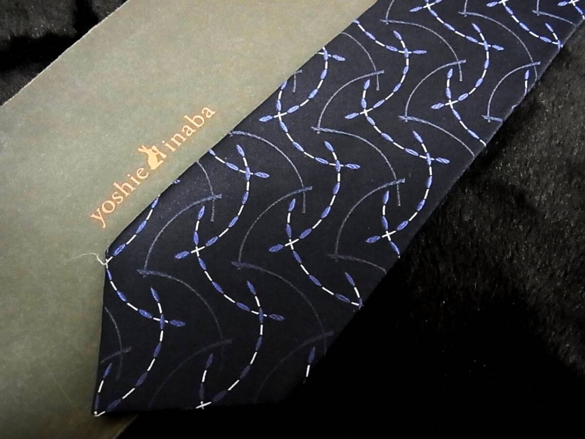 ♪*:.*:№Y8229【美品】【稲葉 賀恵】ヨシエ イナバのネクタイ★人気の細・ナロータイ拍卖