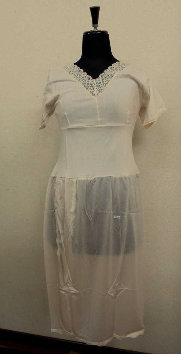 4838 和装 ニットランジェリー Mサイズ「ベージュ」【わけあり】-拍卖