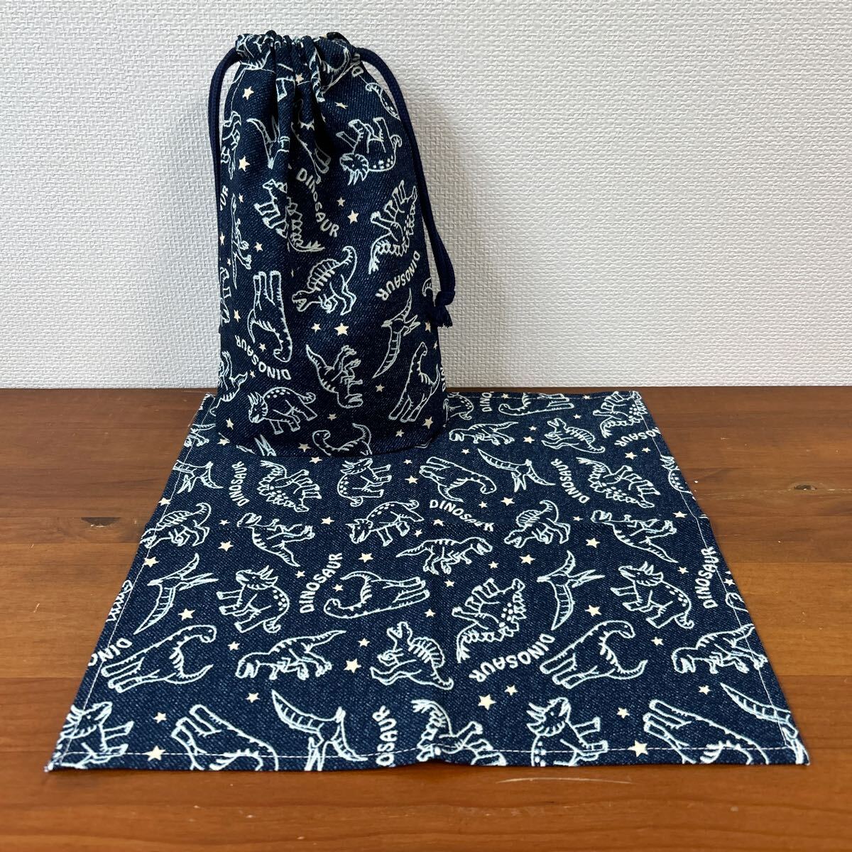 ハンドメイド 30×30cmサイズのフキン&給食袋セット NO.6 入園入学準備 巾着袋拍卖