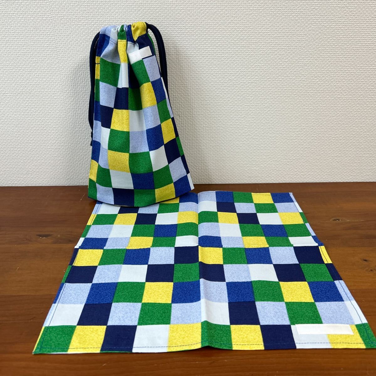 ハンドメイド 30×30cmサイズのフキン&給食袋セット NO.15 巾着 巾着袋入園入学準備拍卖