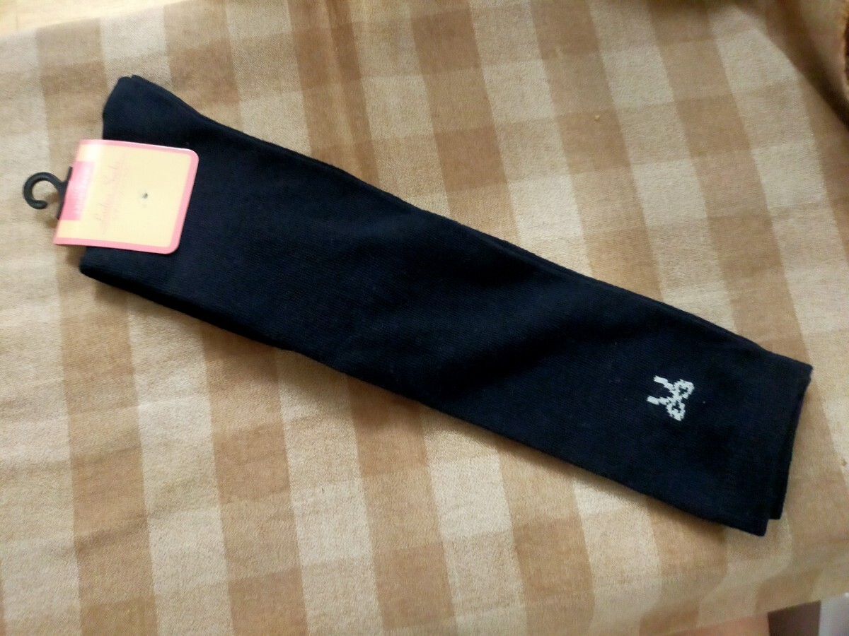 くつ下 ハイソックス 靴下 未使用 22〜24センチ リボン柄 ②拍卖